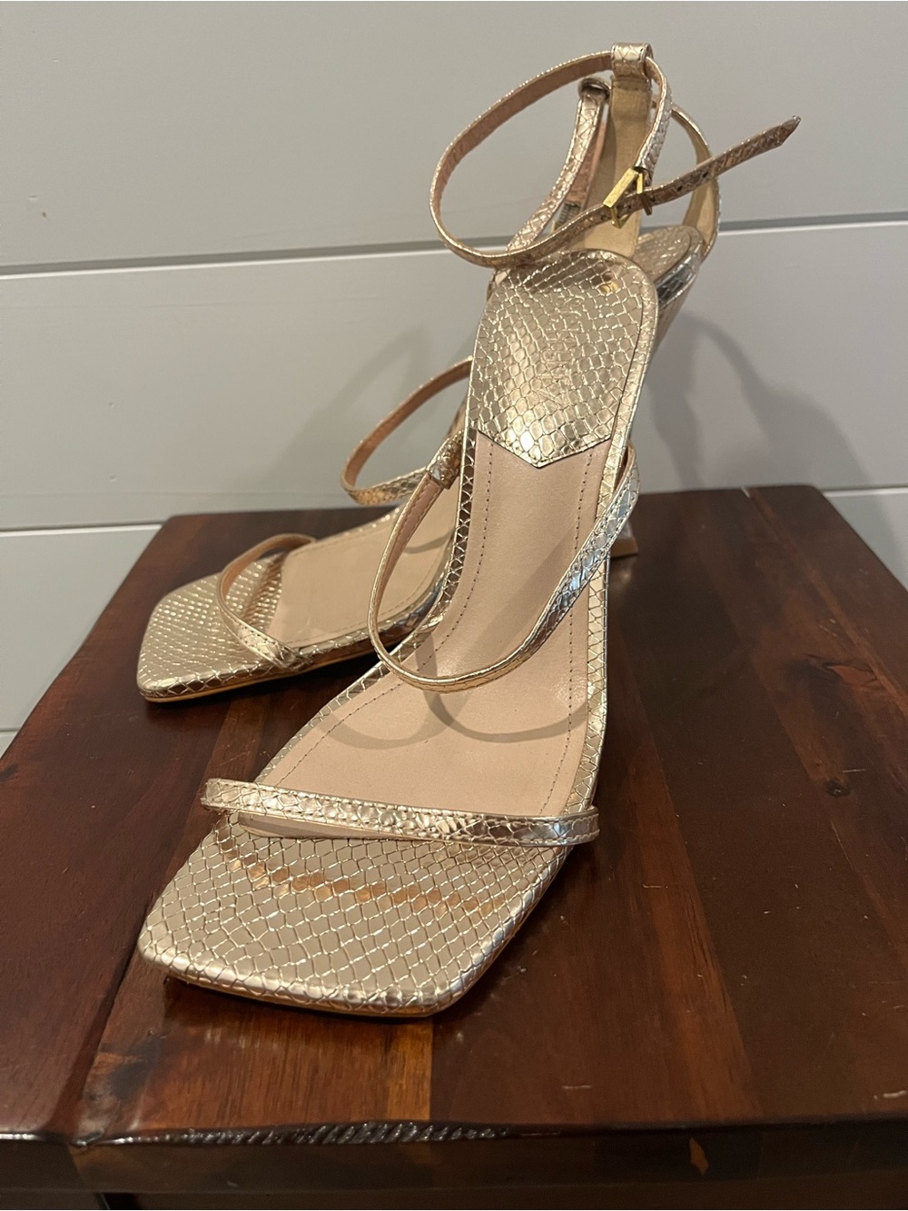 SCHUTZ Gold Snake Skin Heel 8.5